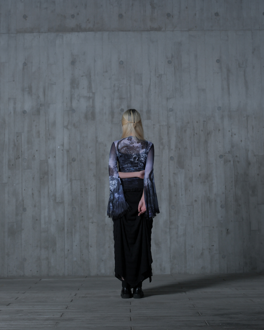 KM005 幽影 印花兩穿喇叭袖透膚長袖上衣